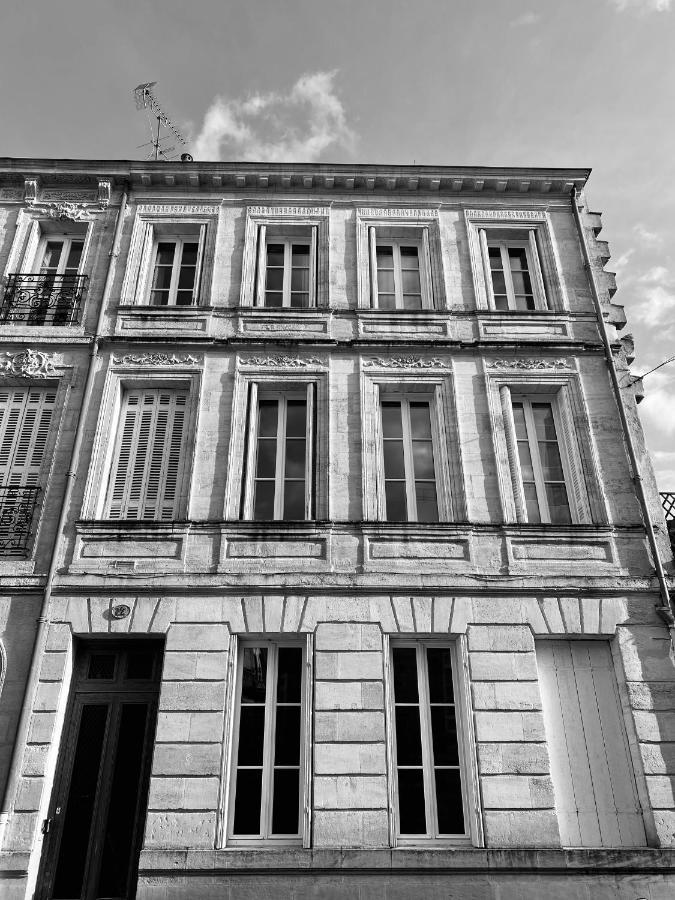 Romance Au Coeur De Bordeaux / Jardin Public Exterior photo