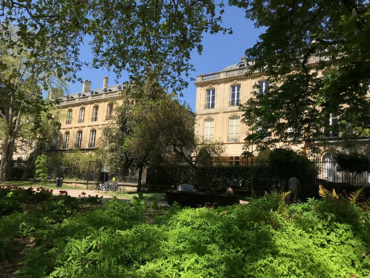 Romance Au Coeur De Bordeaux / Jardin Public Exterior photo